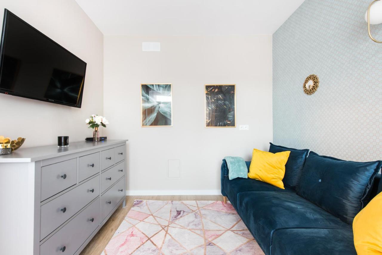 Superapart Chelmska 9 Varšava Exteriér fotografie