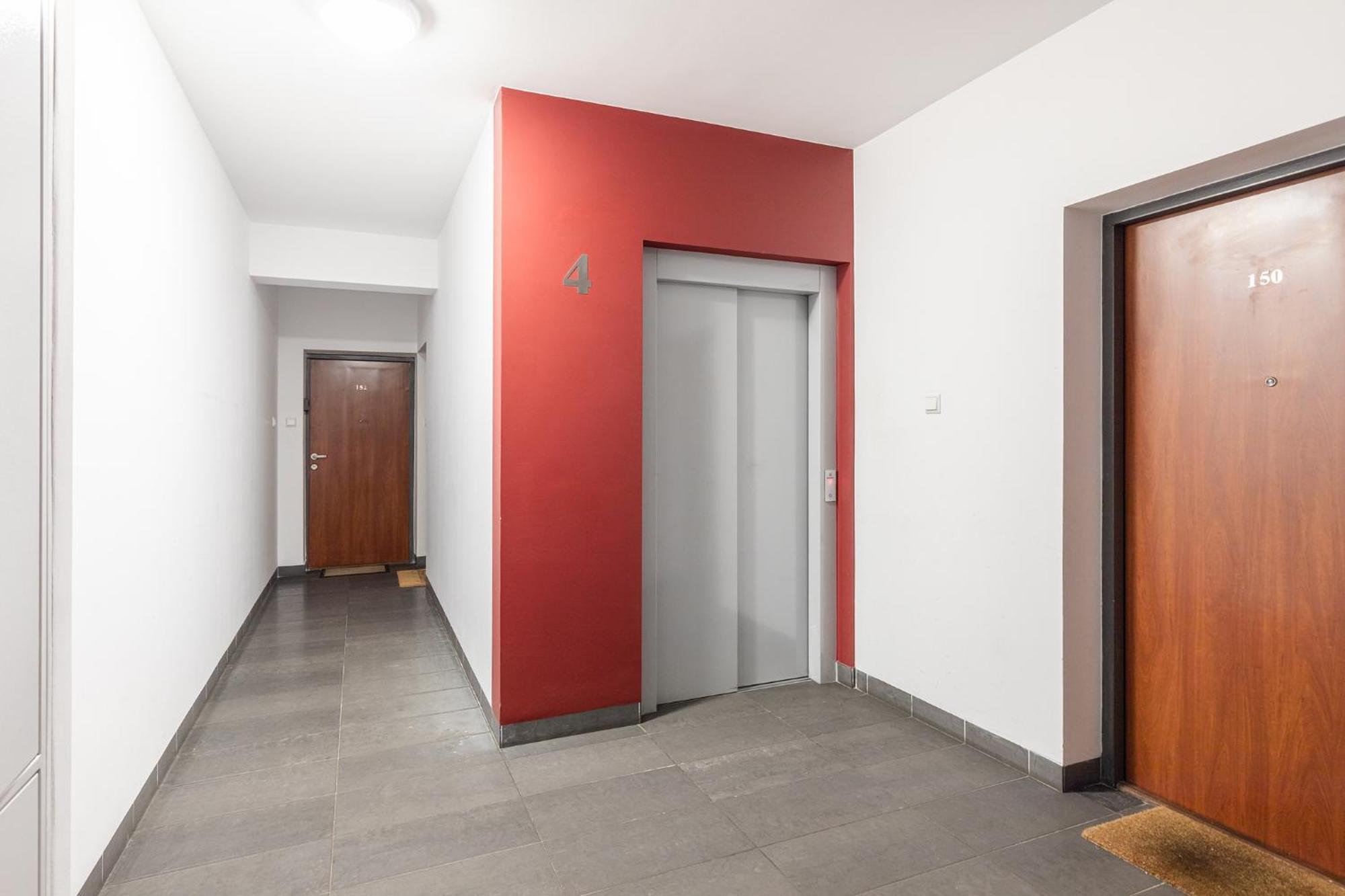 Superapart Chelmska 9 Varšava Exteriér fotografie